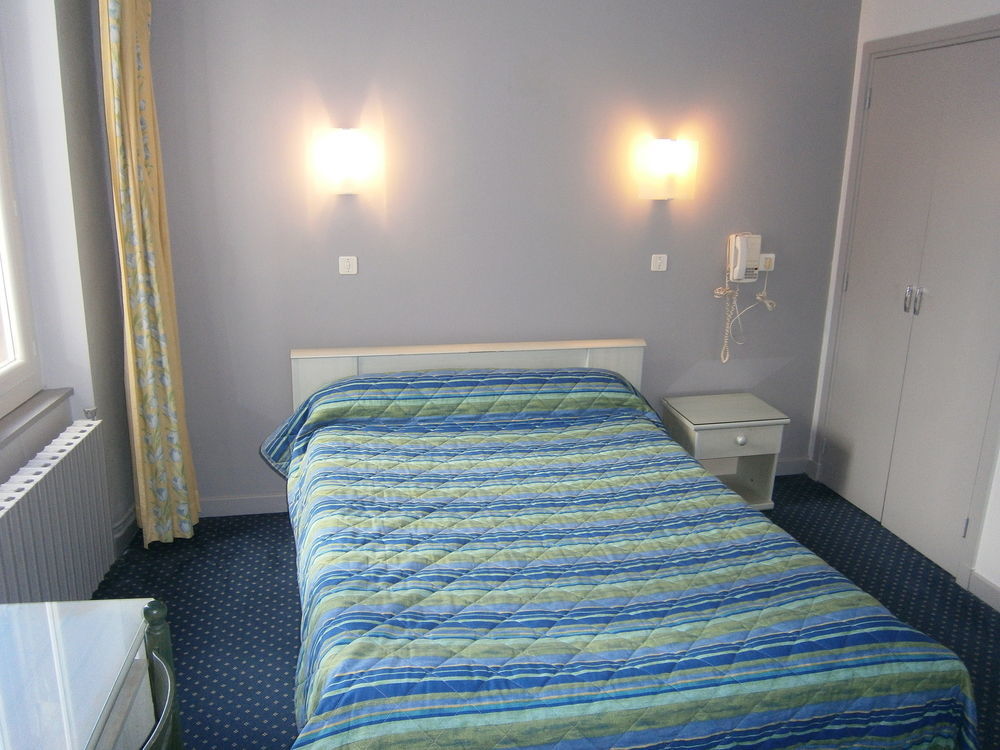 Logis Hotel Saint Jacques Valence  Ngoại thất bức ảnh