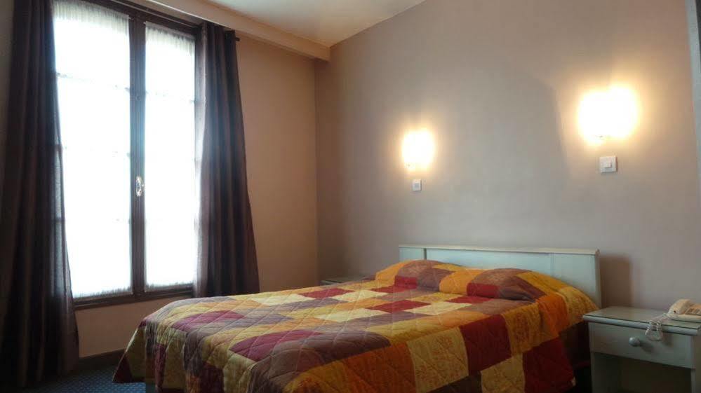 Logis Hotel Saint Jacques Valence  Ngoại thất bức ảnh