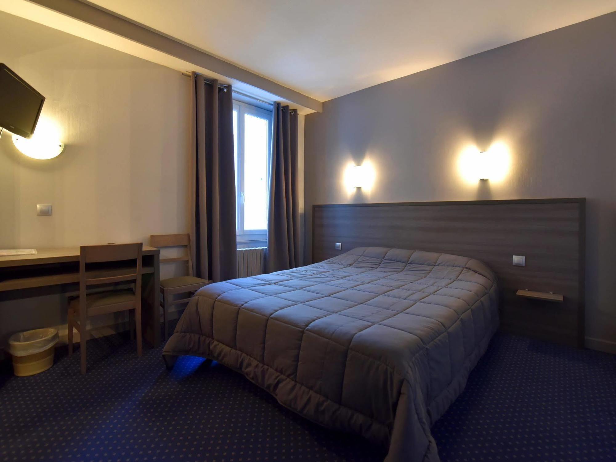 Logis Hotel Saint Jacques Valence  Ngoại thất bức ảnh