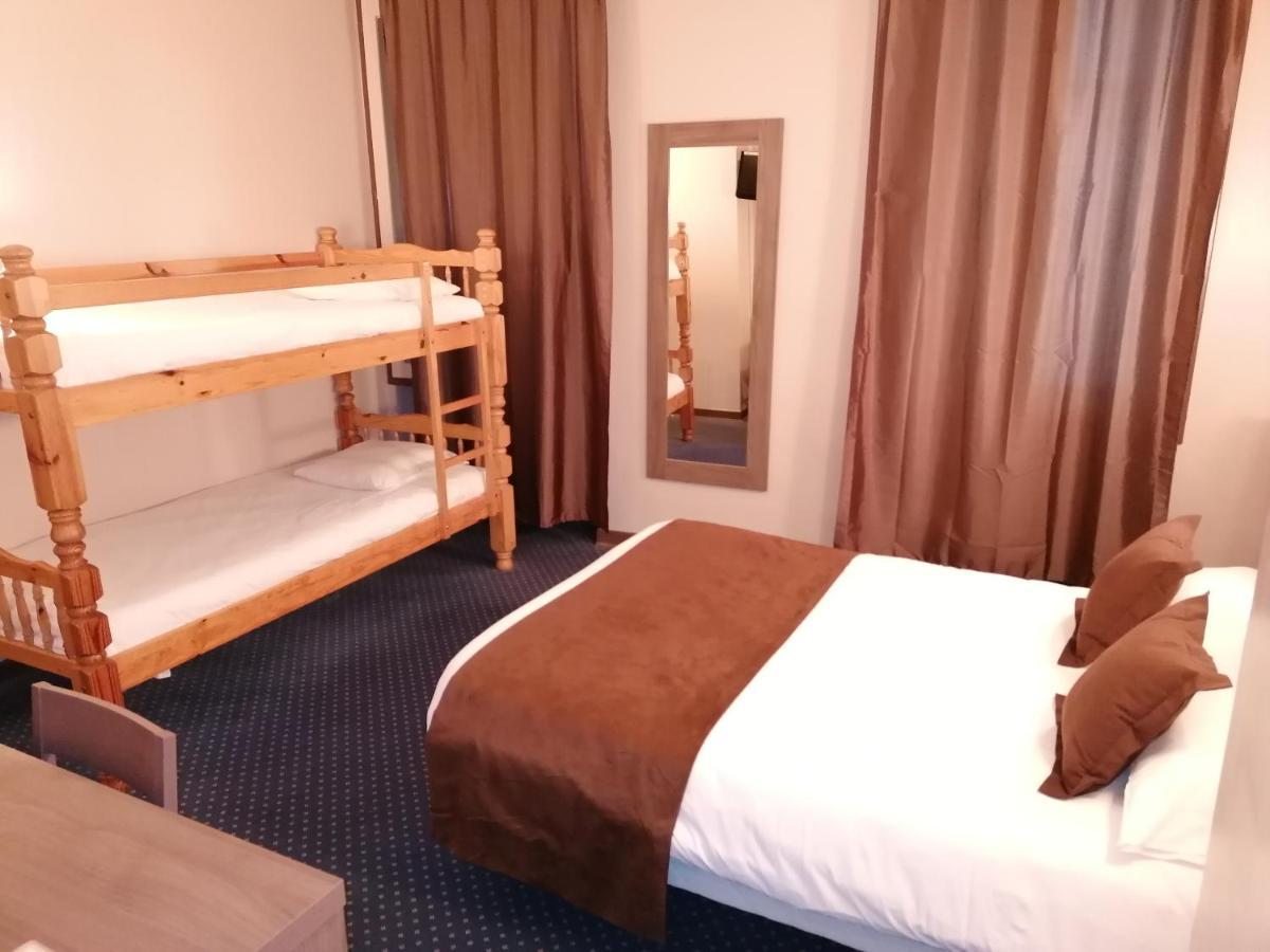 Logis Hotel Saint Jacques Valence  Ngoại thất bức ảnh